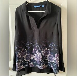 SIMPLY Vera Vera Wang V Neck split back Long Sleeve Top Size Large.